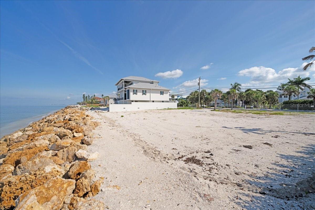A4664842 Property Photo