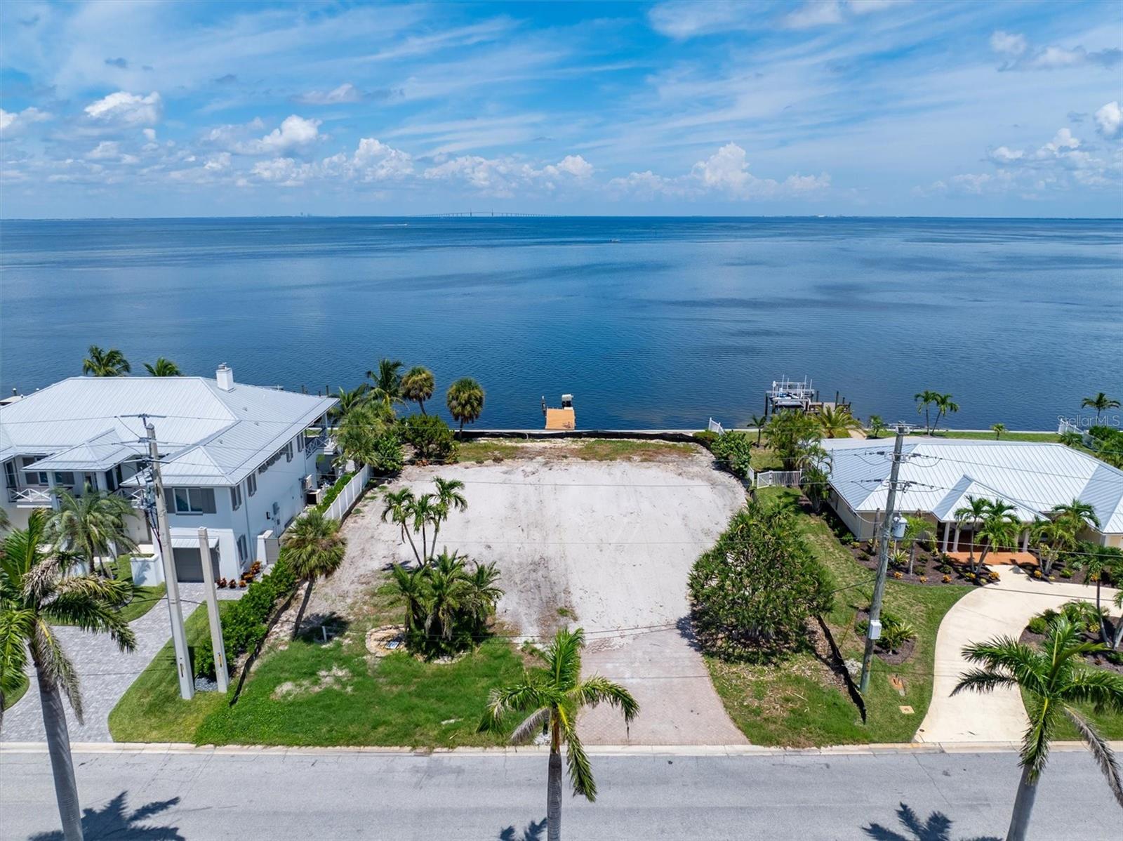 A4665652 Property Photo