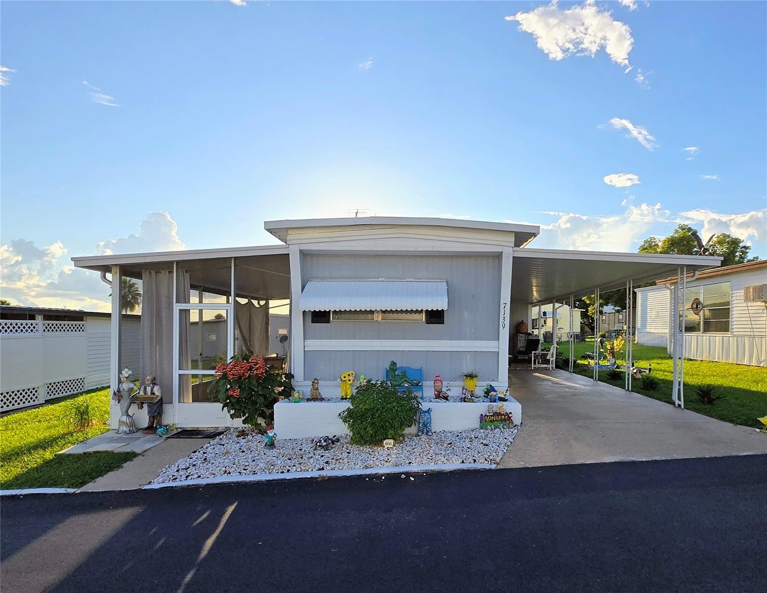 MLS# TB8429820 Property Photo
