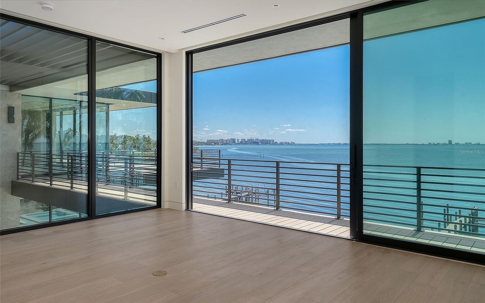 A4665863 Property Photo
