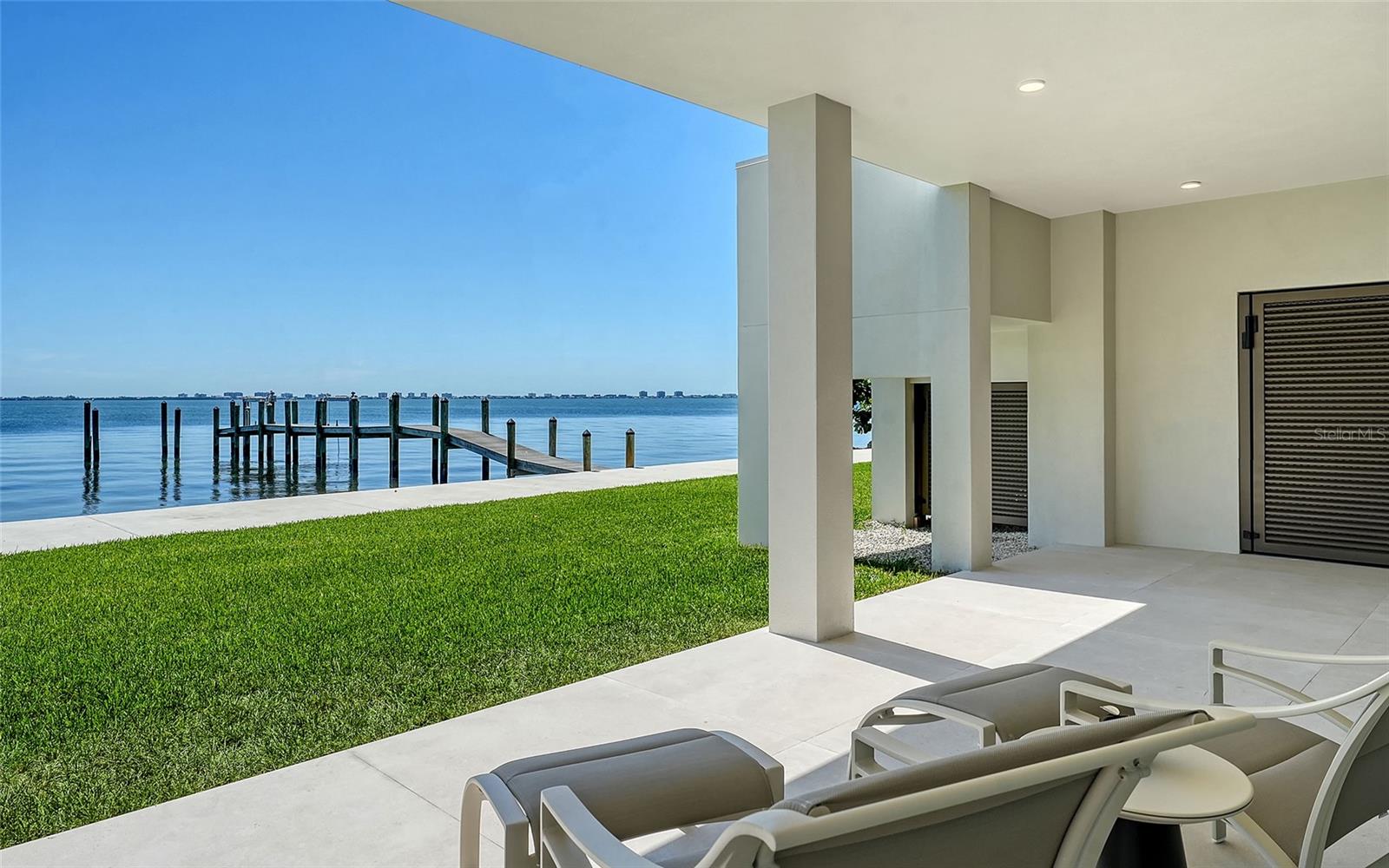 A4665863 Property Photo