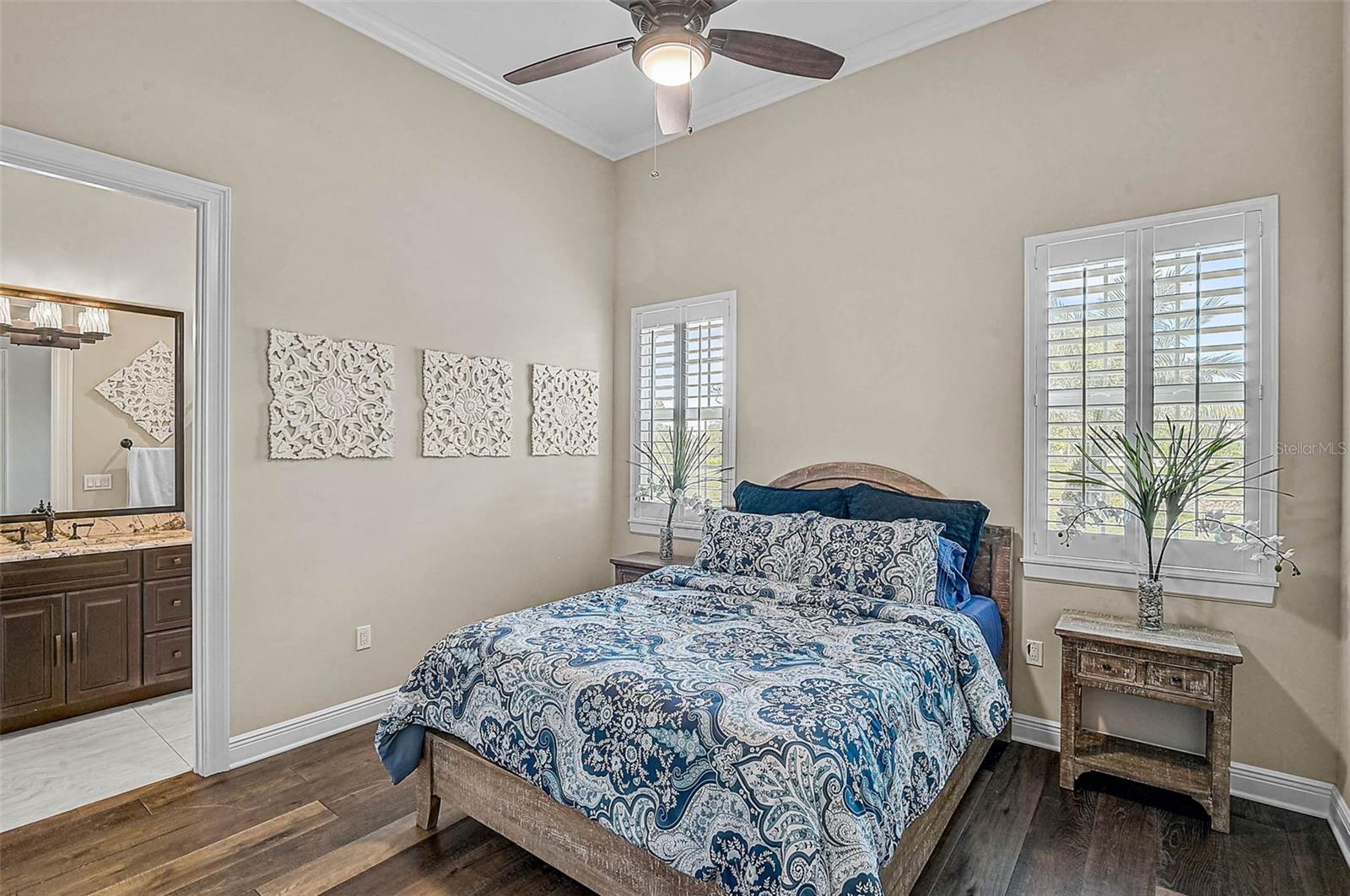 A4667142 Property Photo