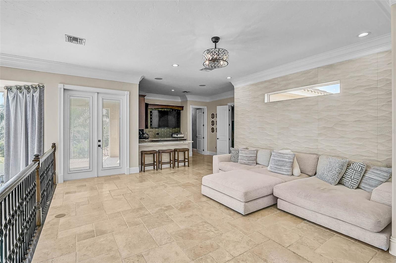 A4667142 Property Photo