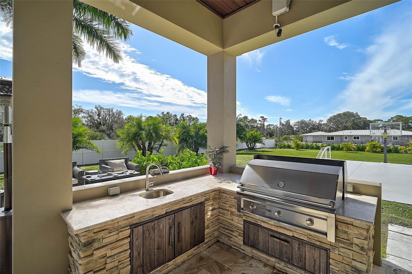 A4667142 Property Photo