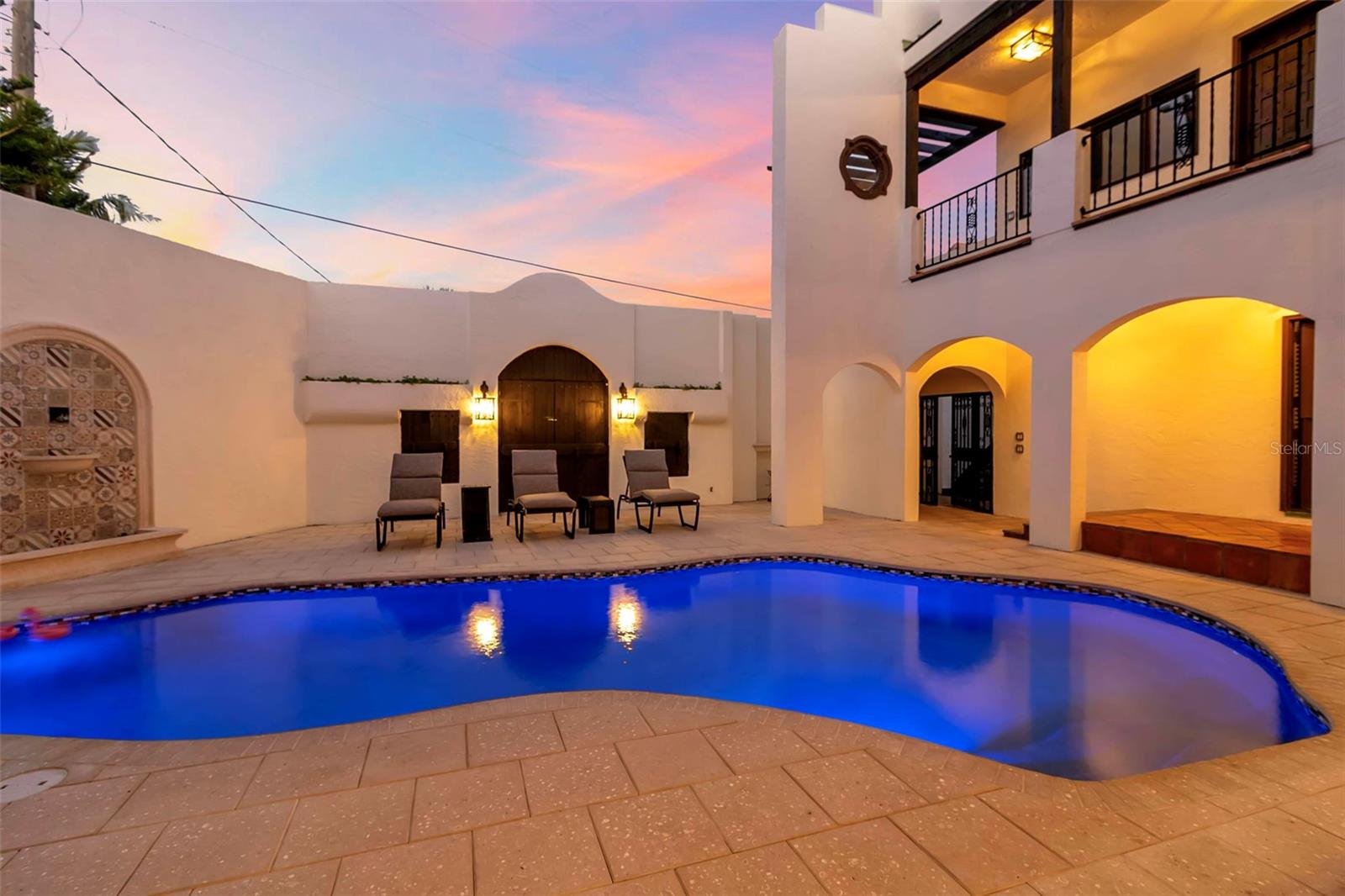 A4667263 Property Photo