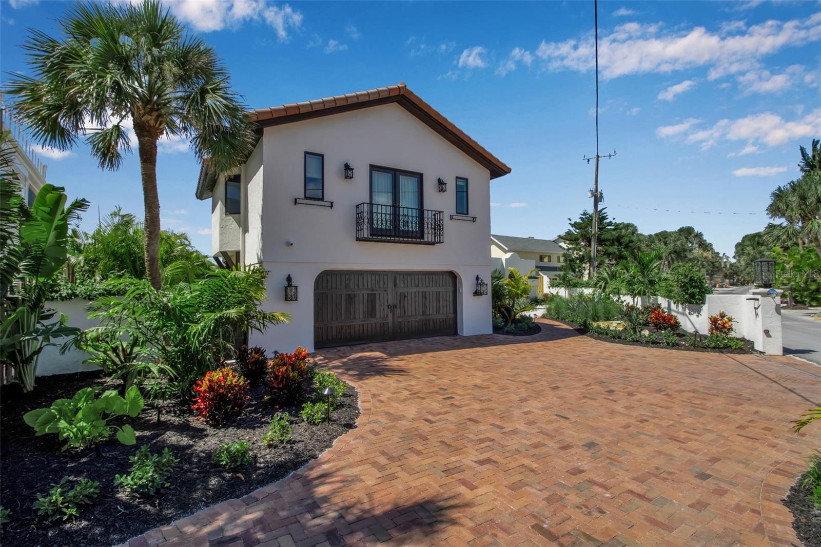 A4667263 Property Photo