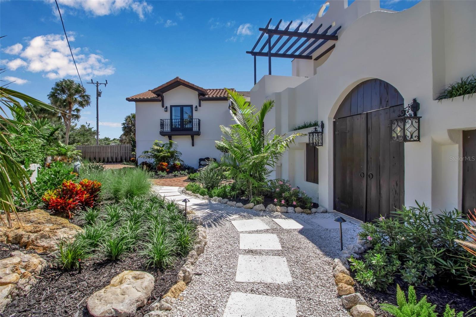 A4667263 Property Photo