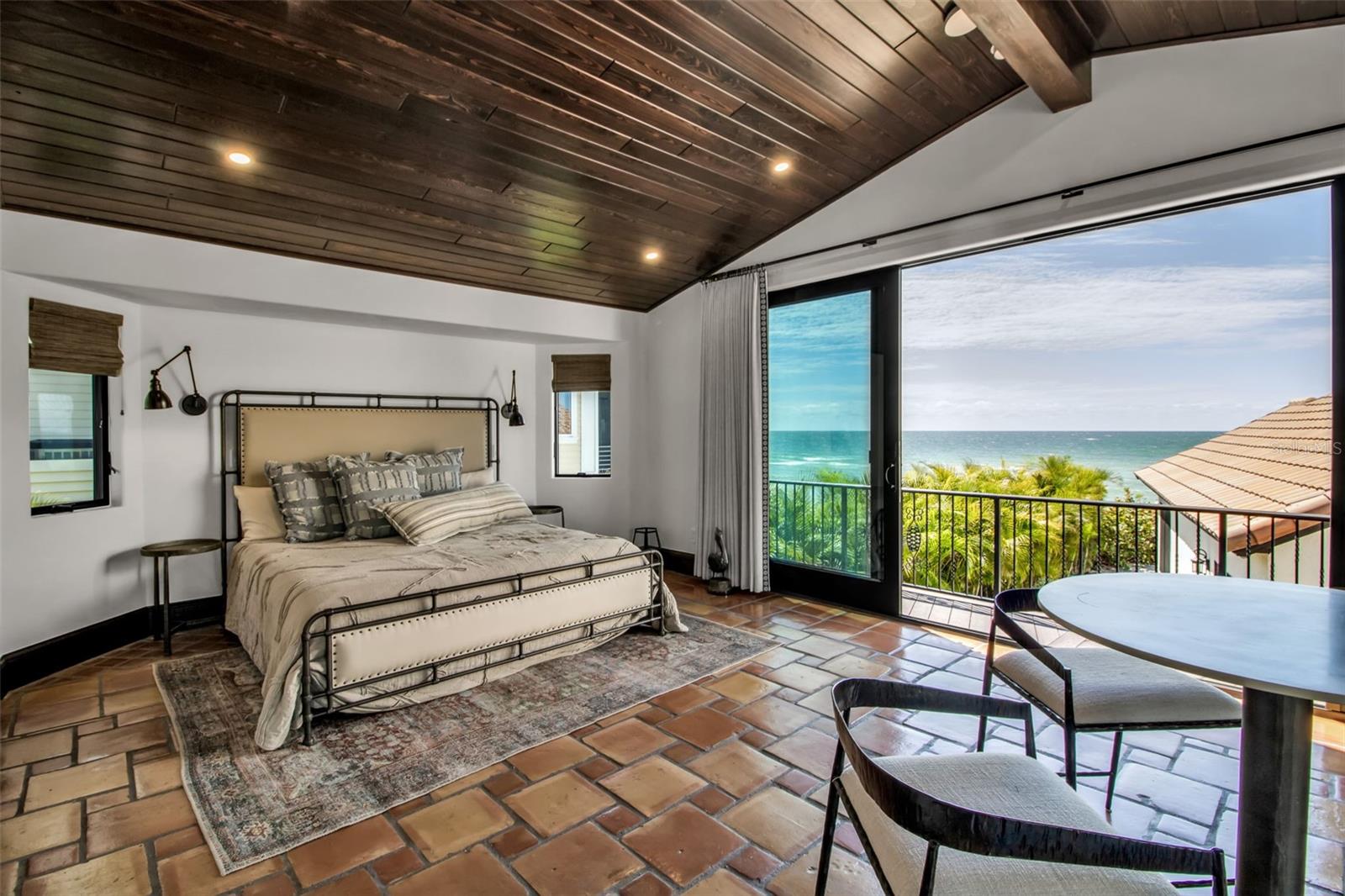 A4667263 Property Photo