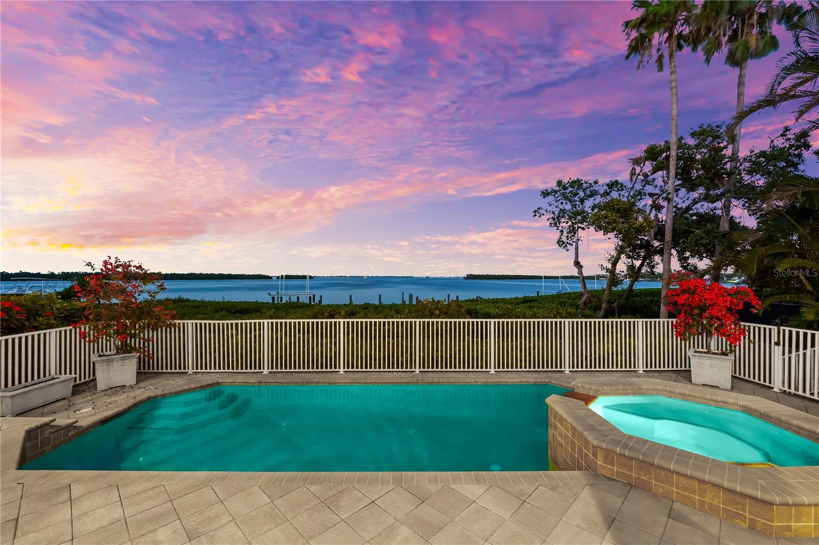A4667459 Property Photo