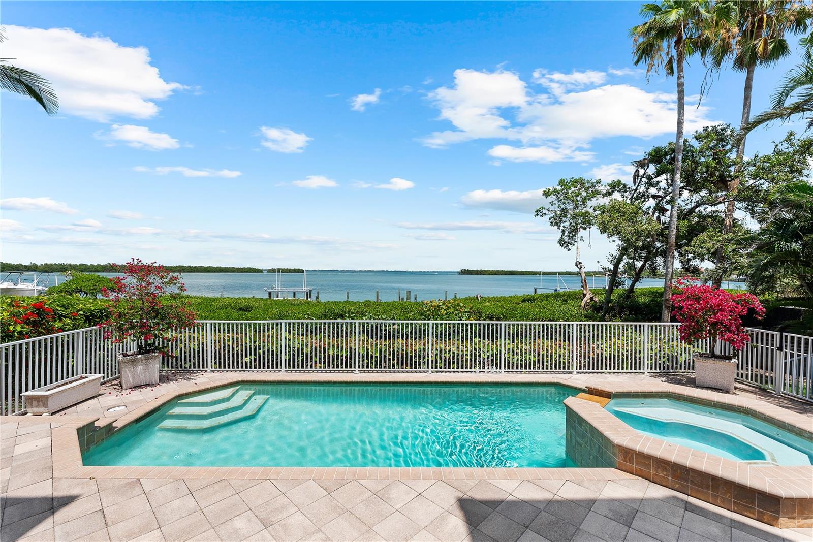 A4667459 Property Photo