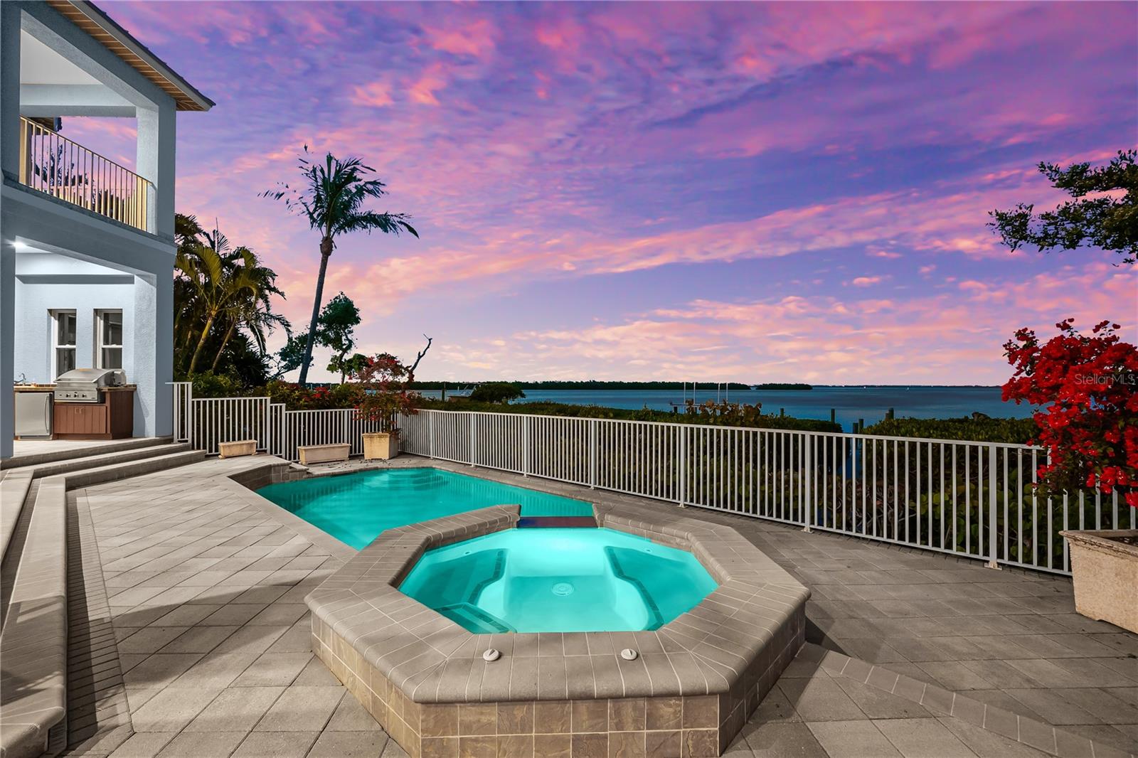 A4667459 Property Photo