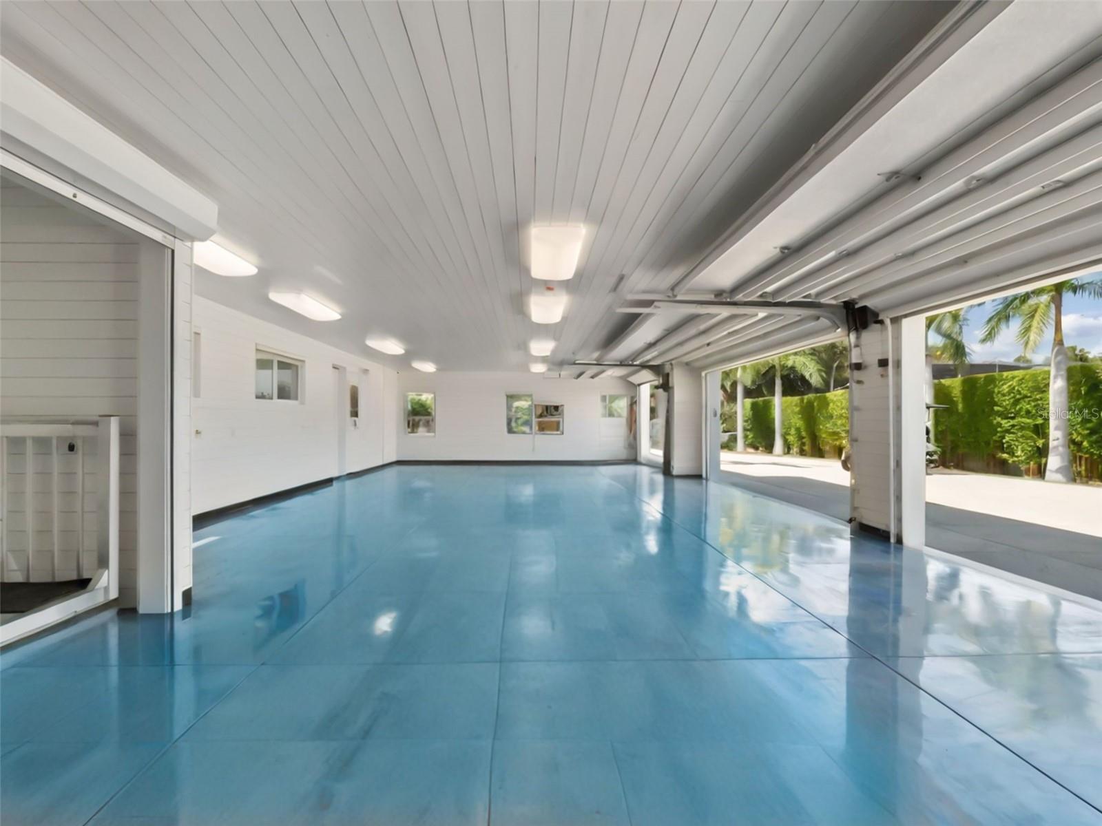 O6350479 Property Photo