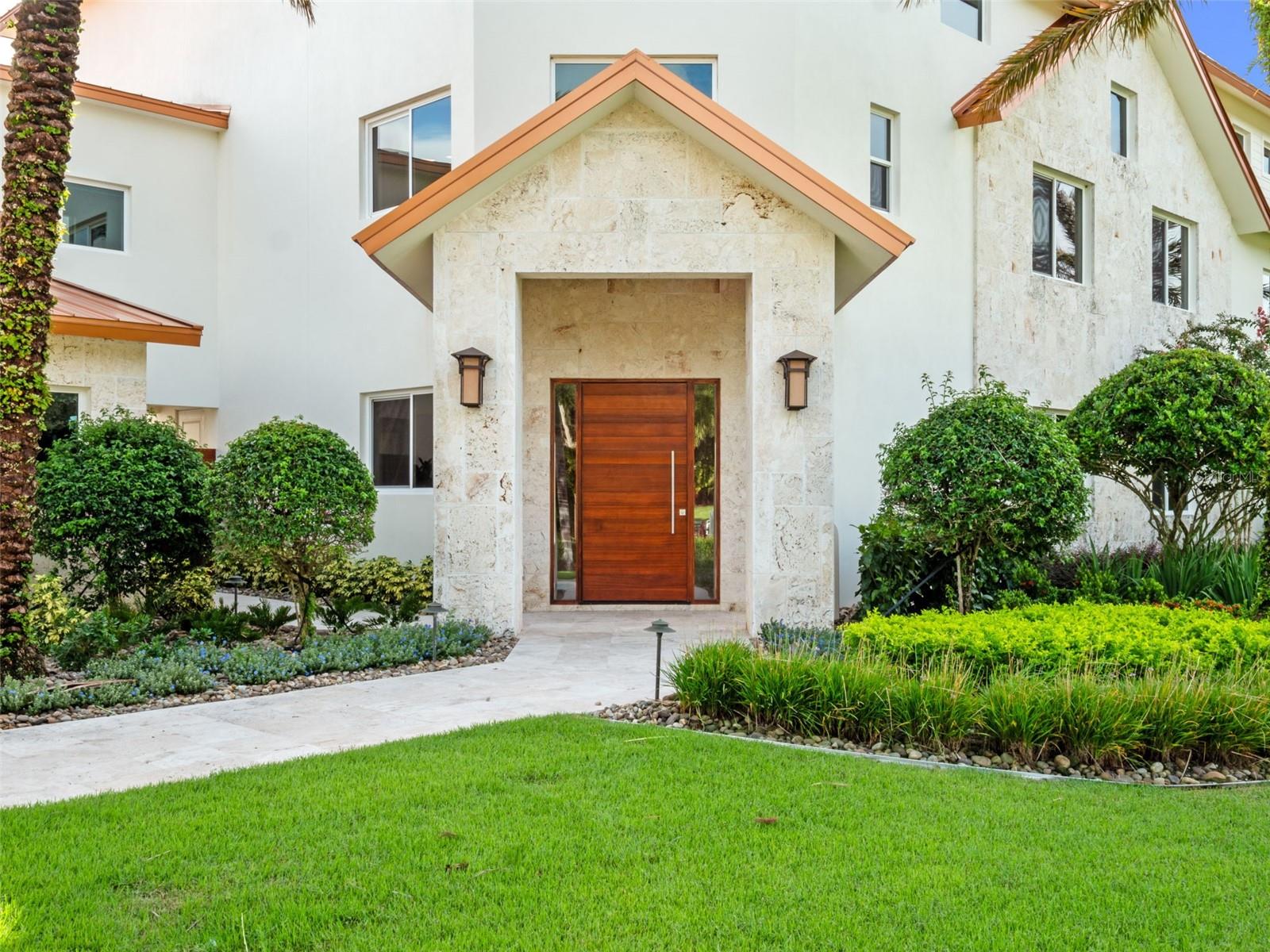 O6350479 Property Photo