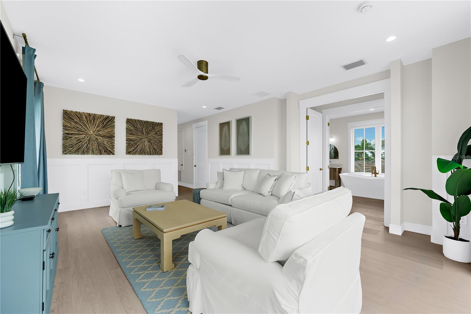 A4668634 Property Photo