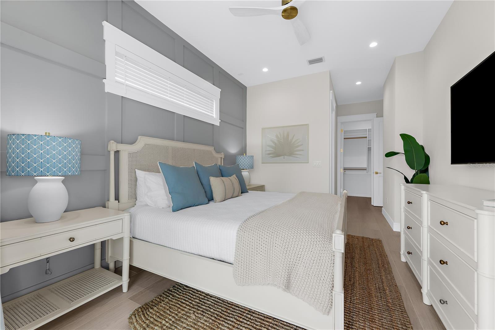 A4668634 Property Photo