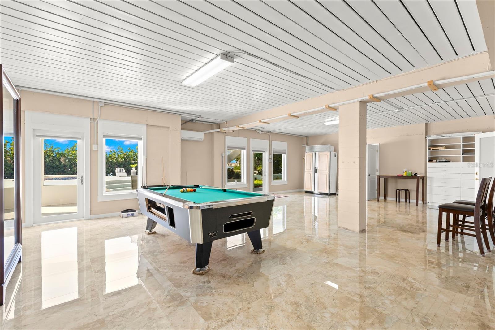 TB8439000 Property Photo