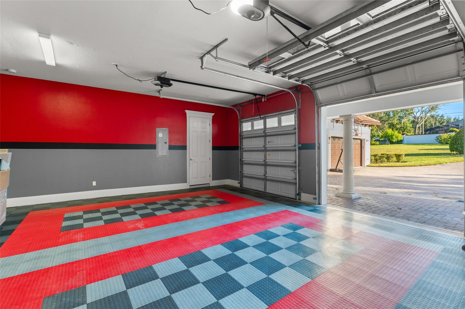 O6357873 Property Photo