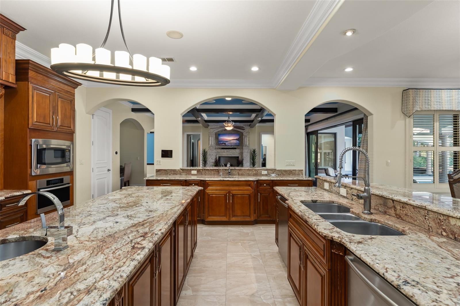 O6357873 Property Photo