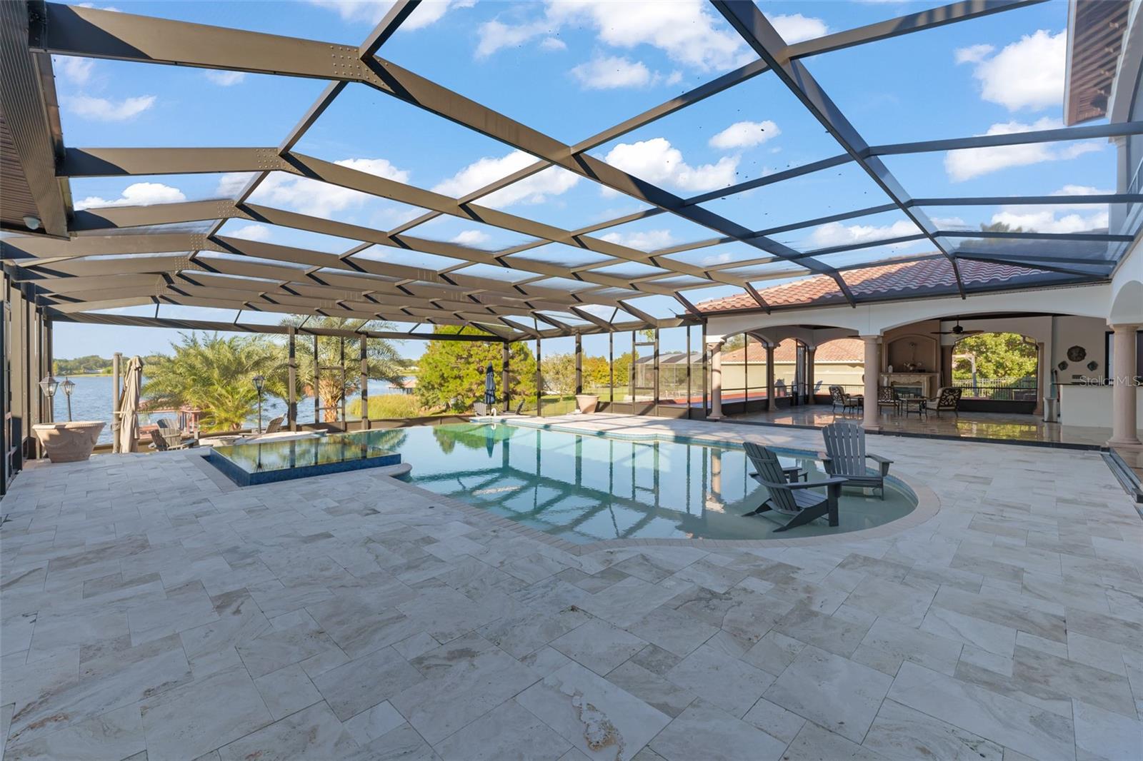 O6357873 Property Photo