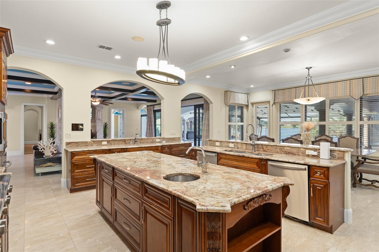 O6357873 Property Photo