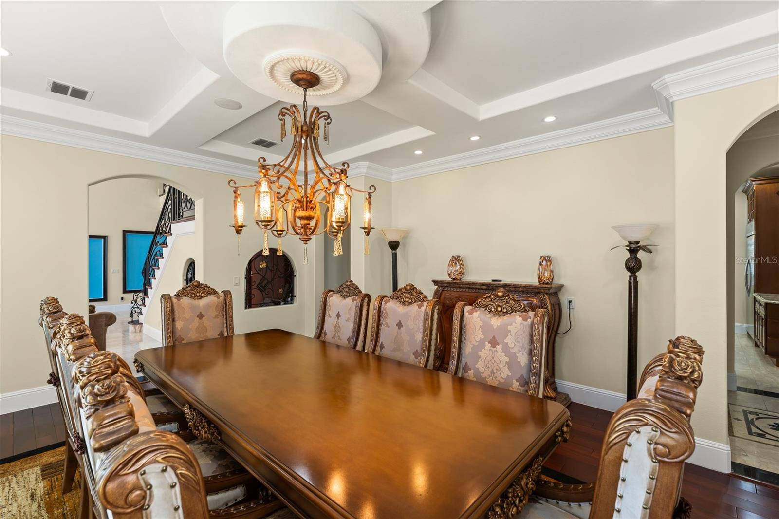 O6357873 Property Photo