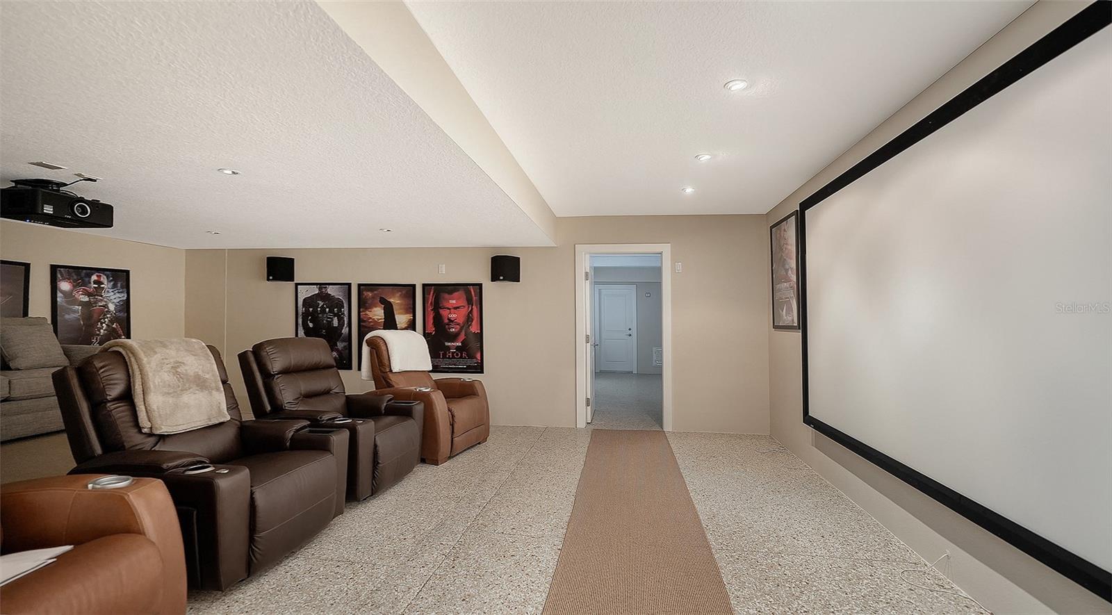 A4671655 Property Photo