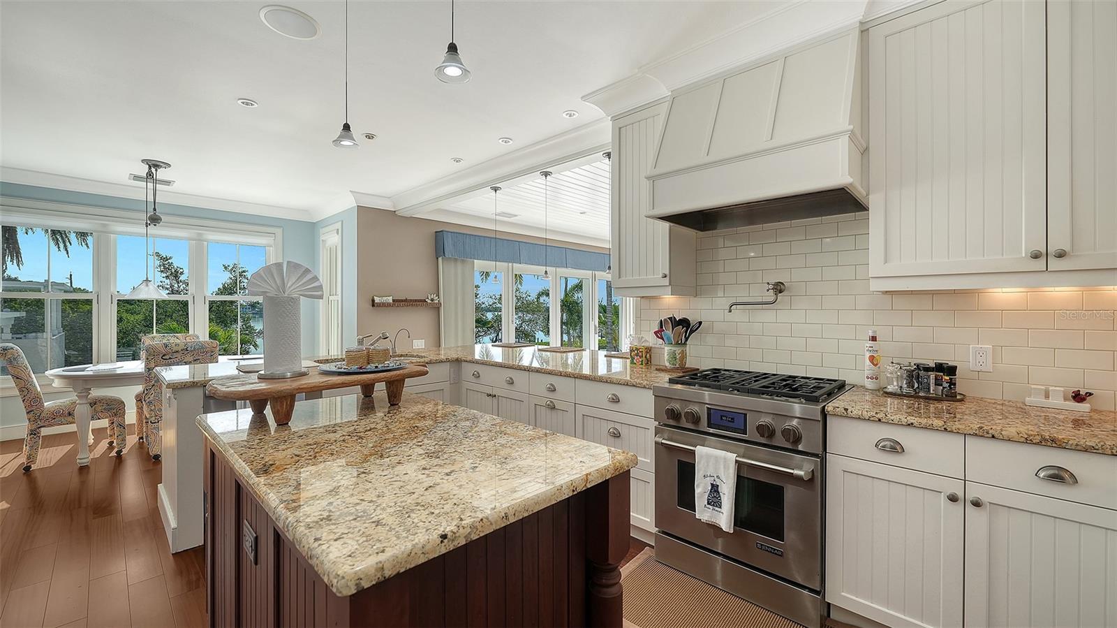 A4671655 Property Photo