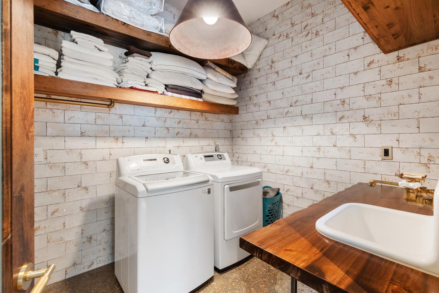 A4671762 Property Photo