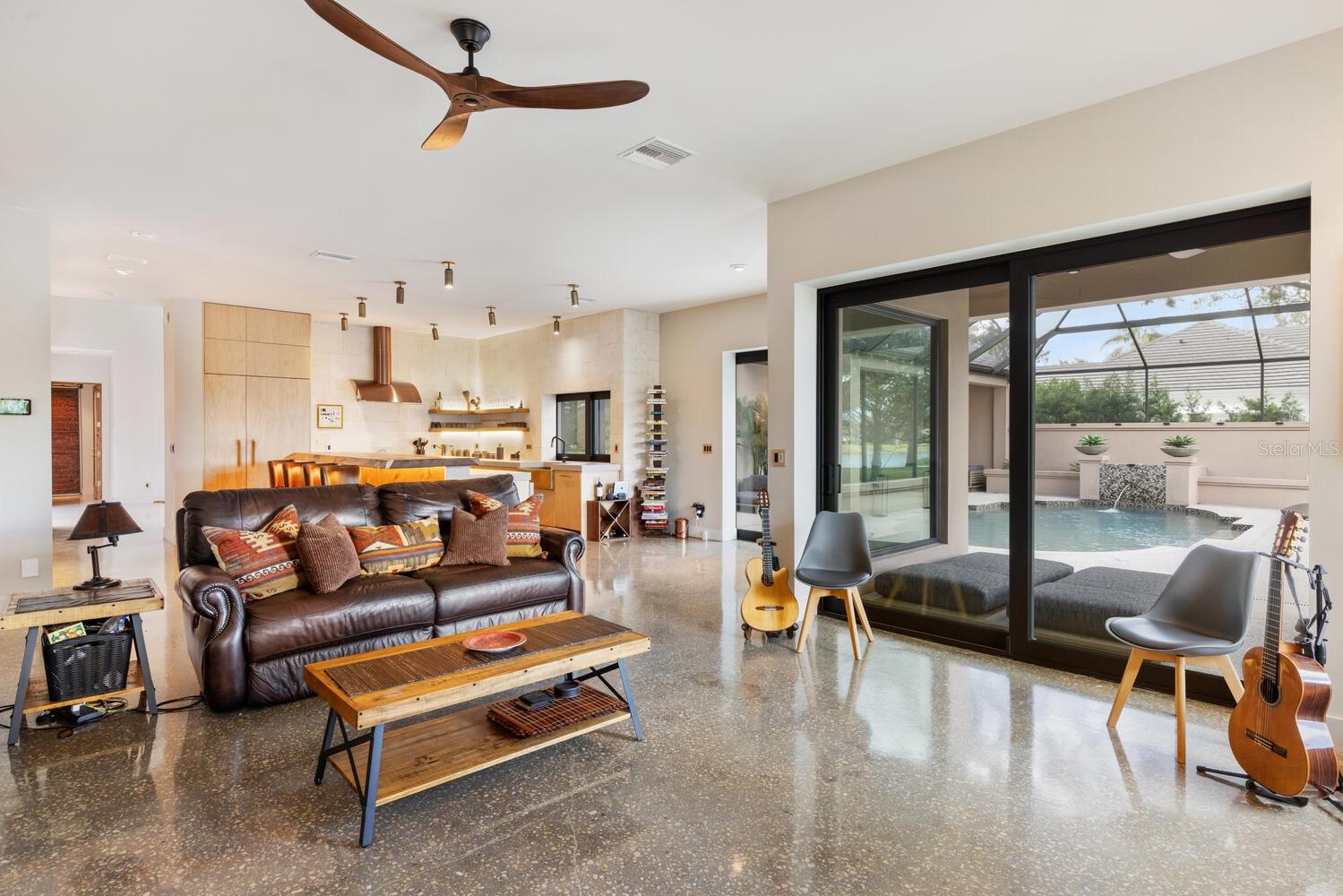 A4671762 Property Photo