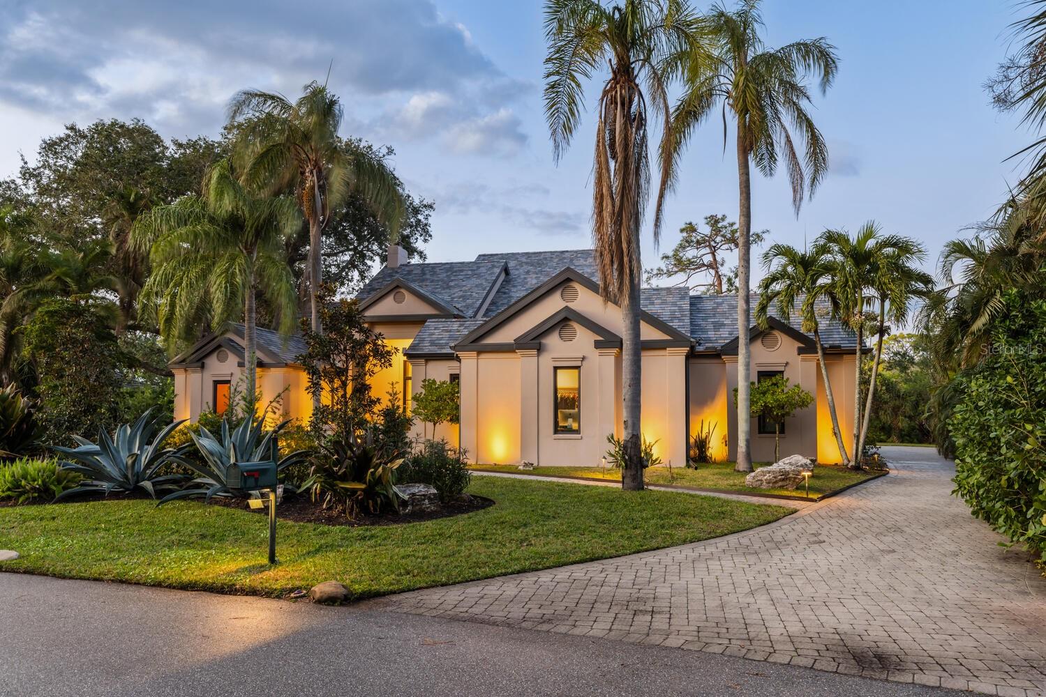 A4671762 Property Photo