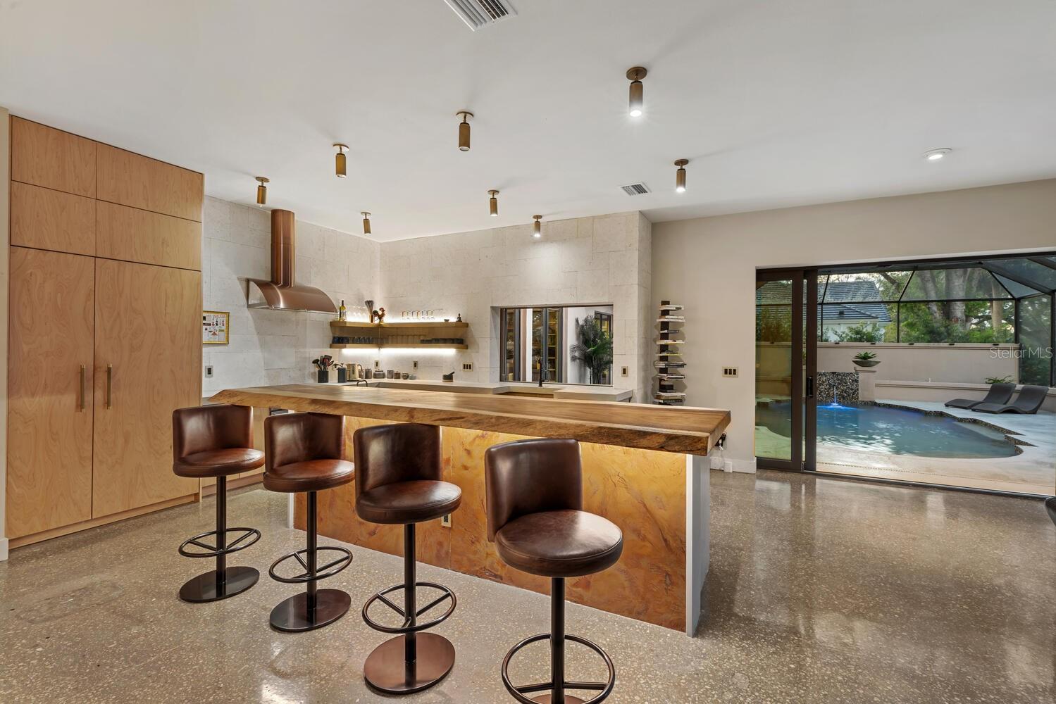 A4671762 Property Photo