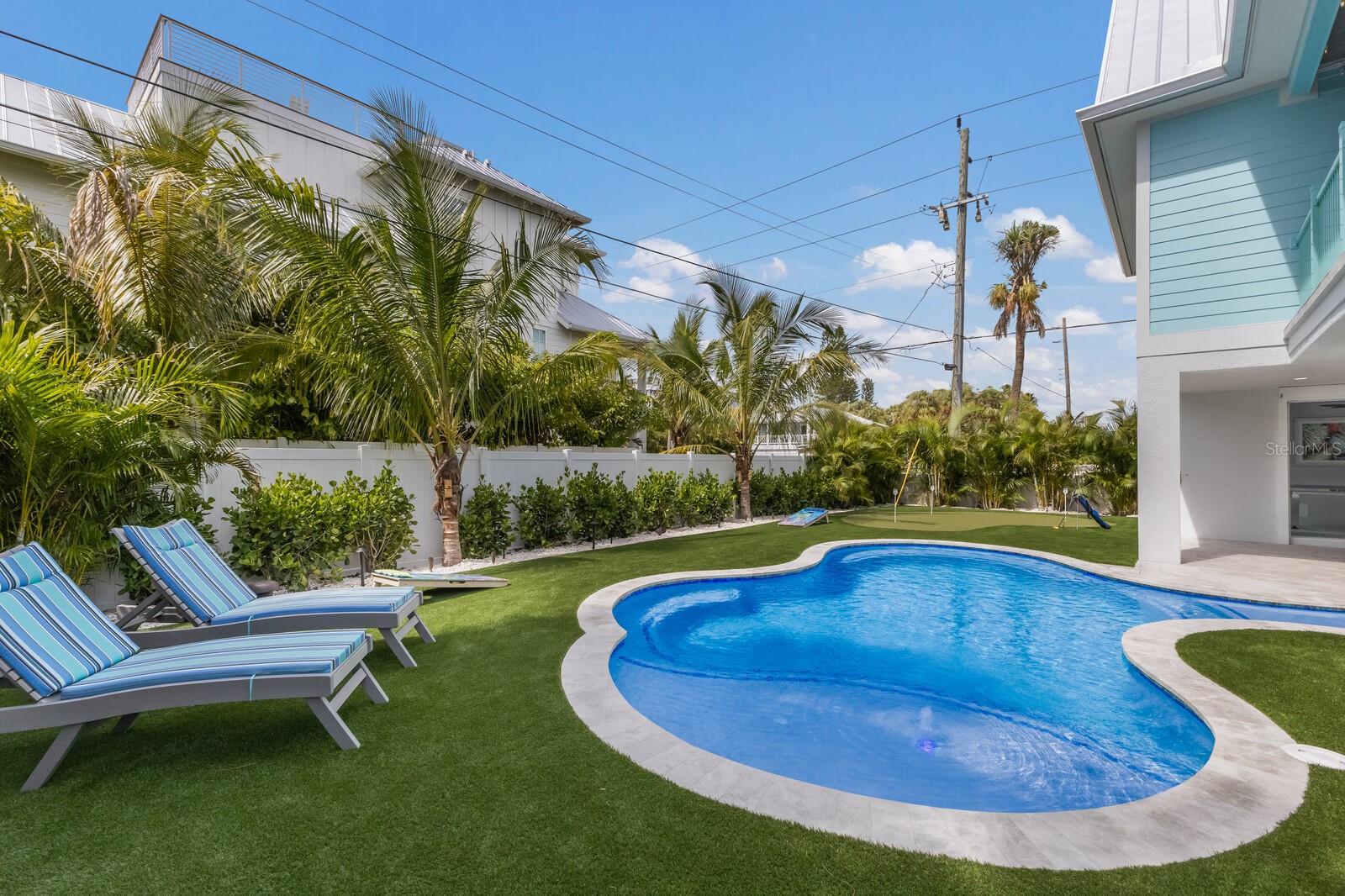 A4672416 Property Photo