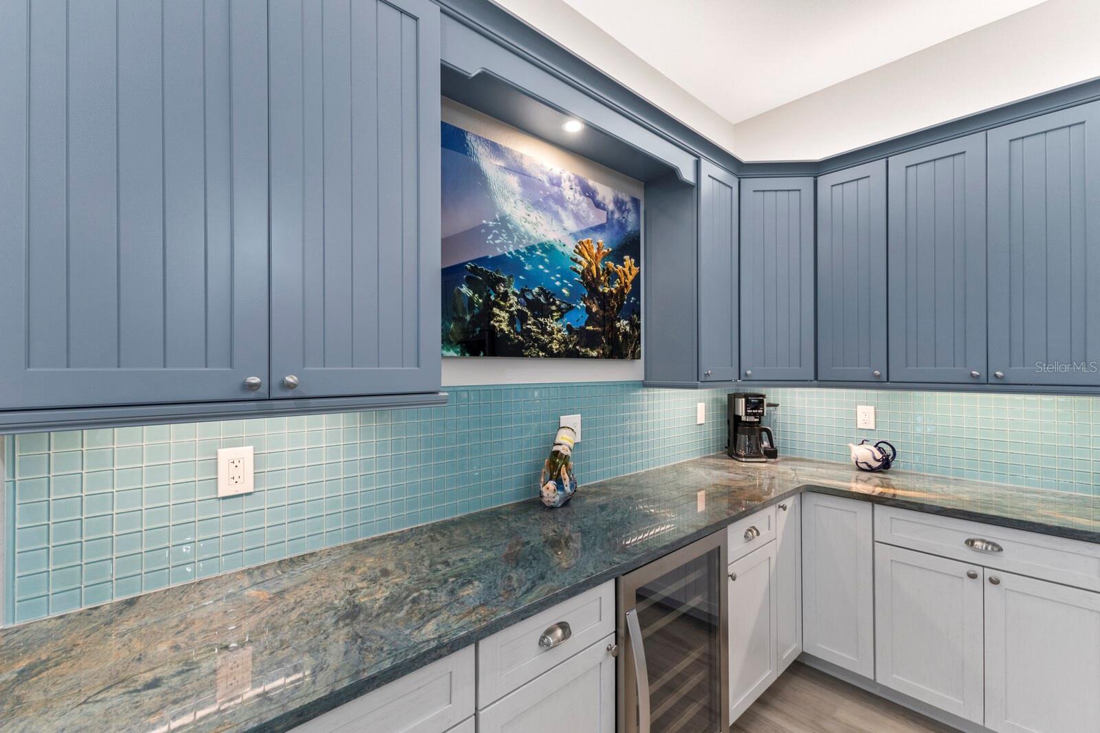 A4672416 Property Photo