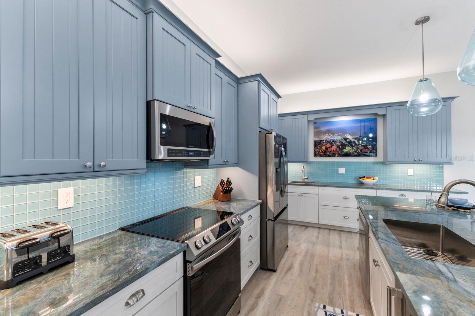 A4672416 Property Photo