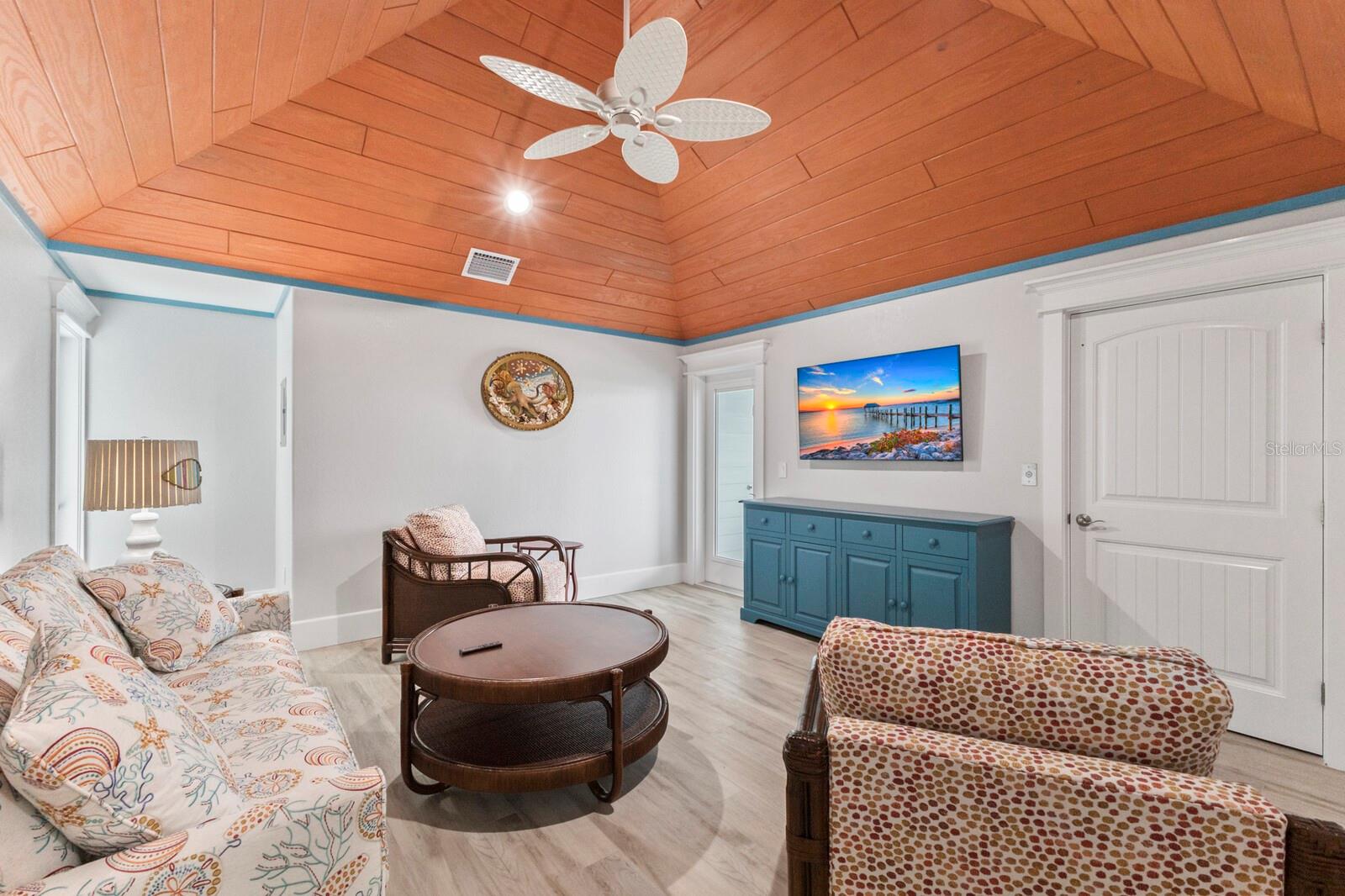 A4672416 Property Photo