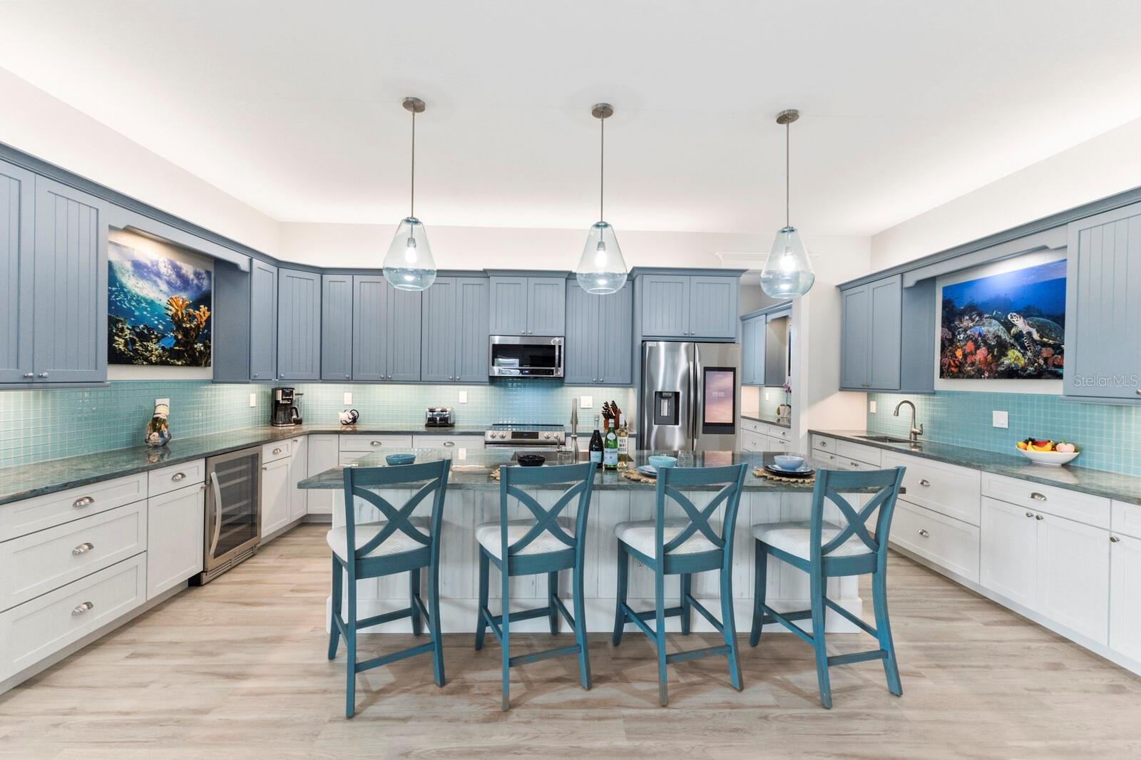 A4672416 Property Photo