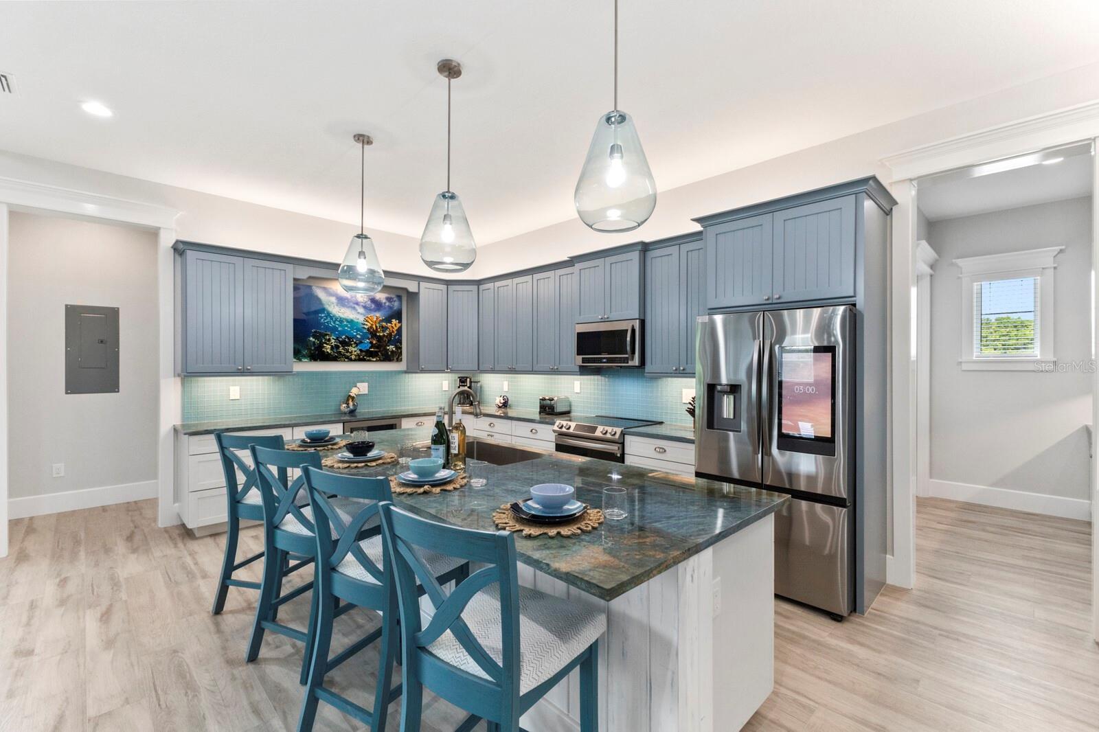 A4672416 Property Photo