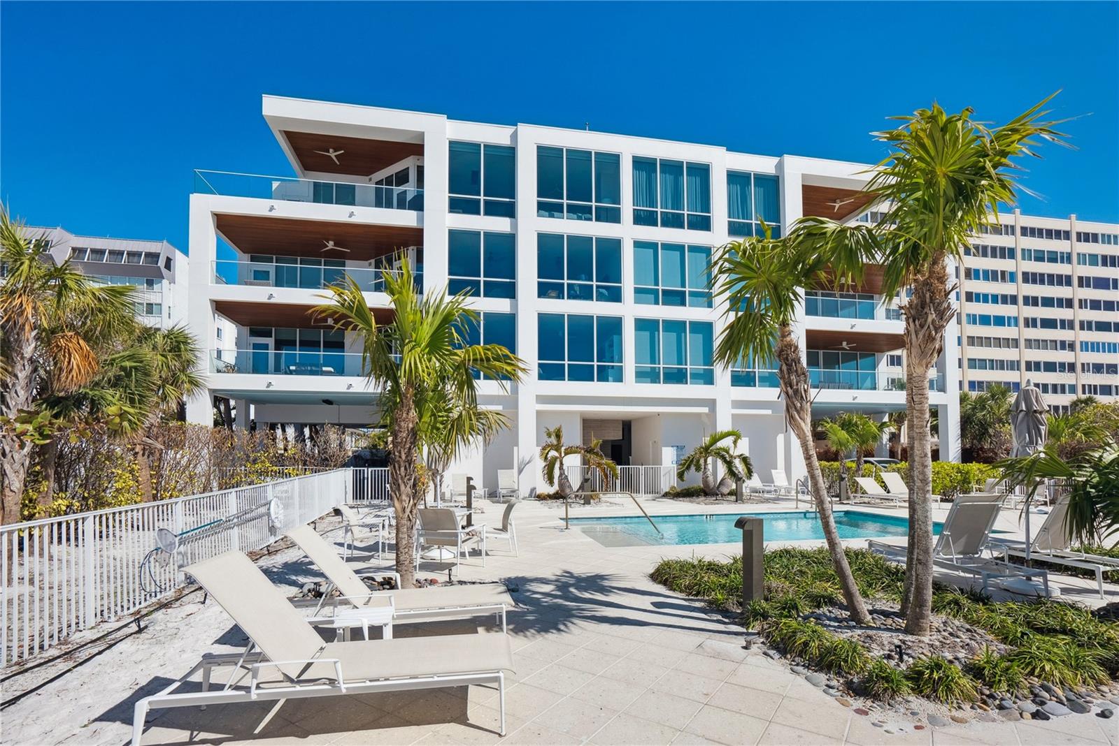 A4672432 Property Photo
