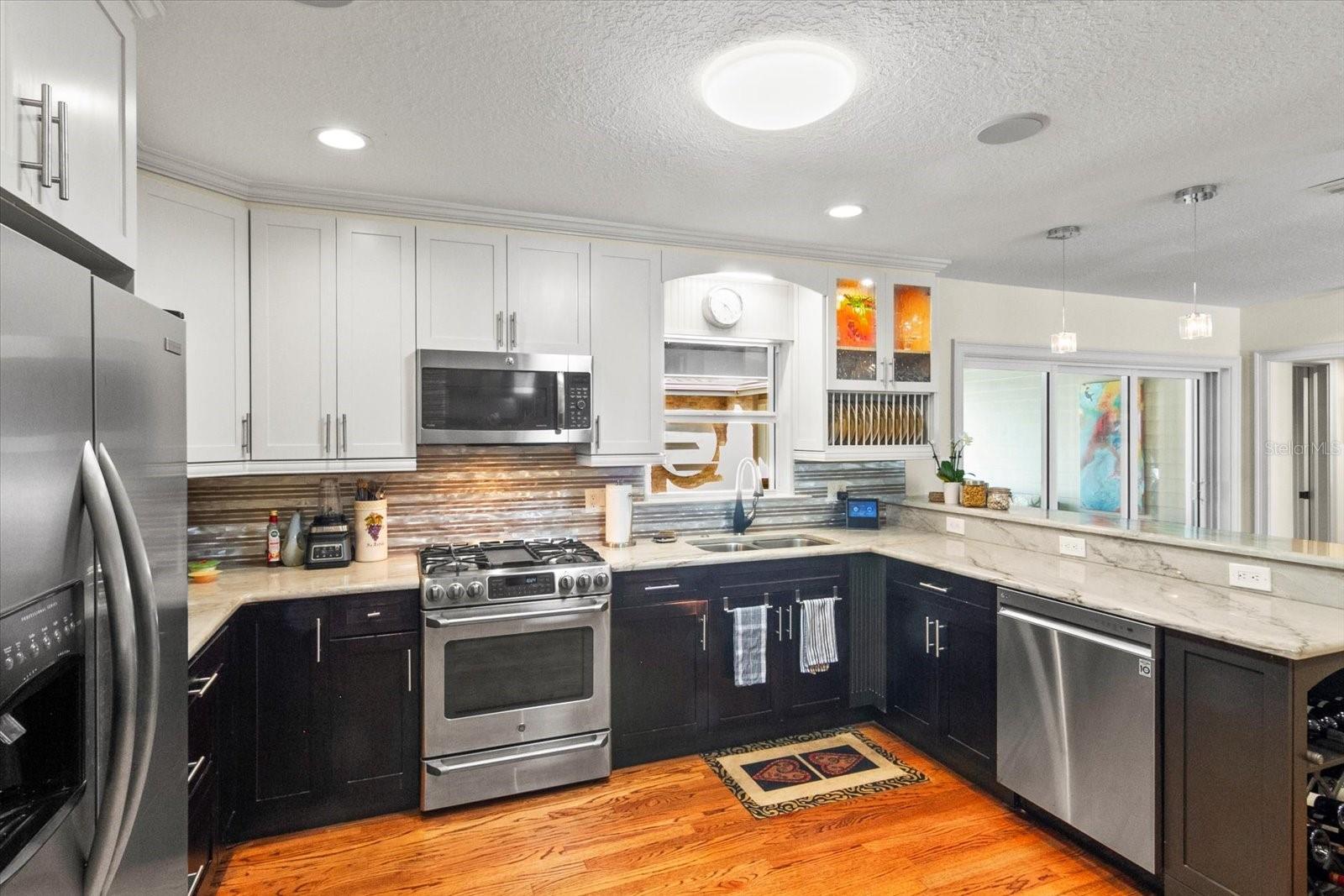 A4672485 Property Photo
