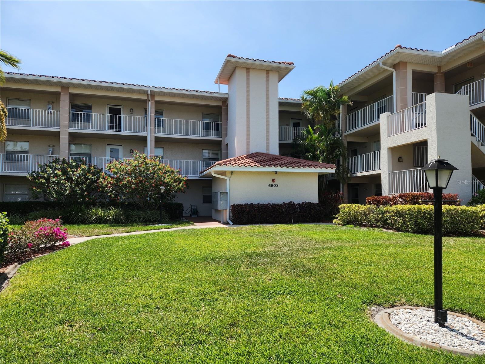 MLS# A4672863 Property Photo