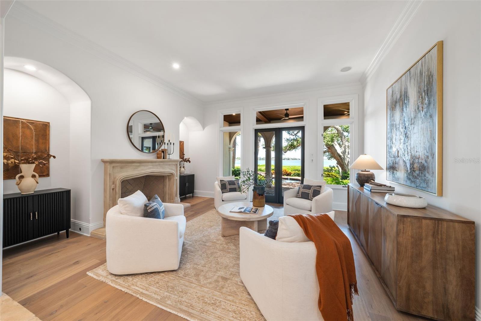 A4672971 Property Photo