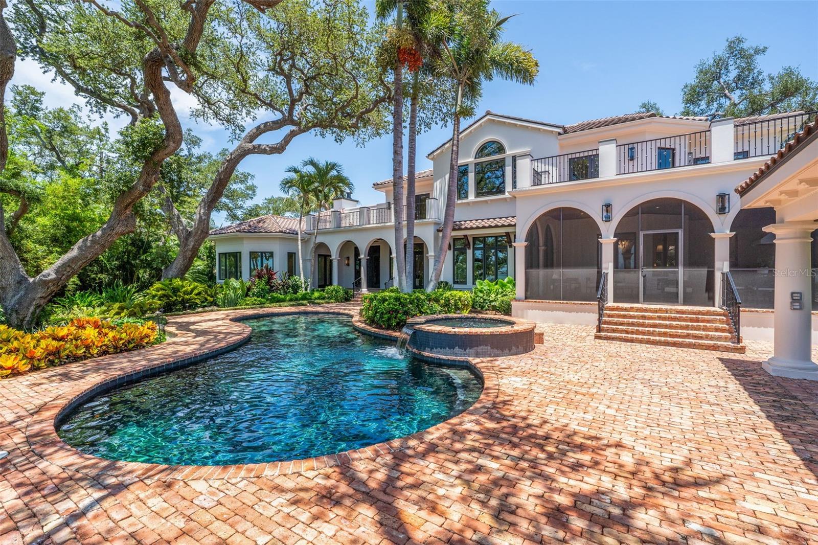 A4672971 Property Photo
