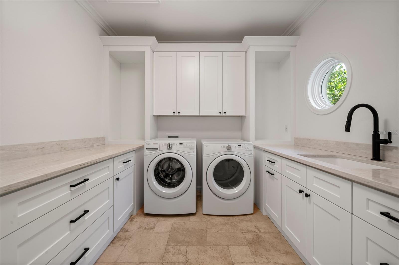 A4672971 Property Photo
