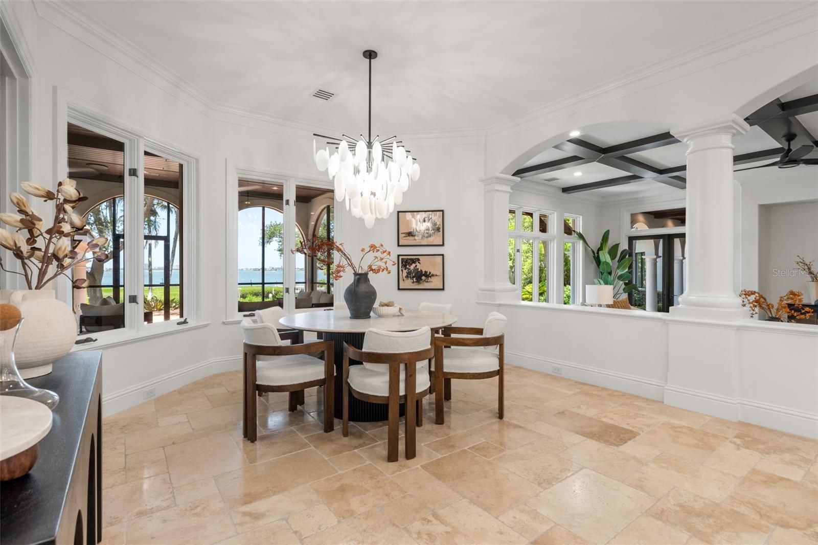 A4672971 Property Photo