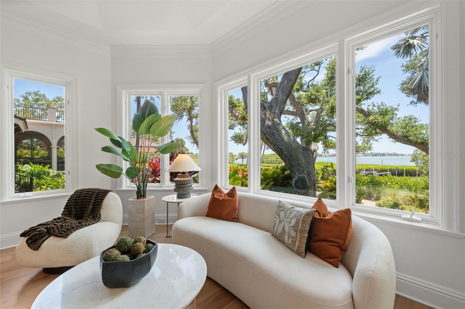 A4672971 Property Photo