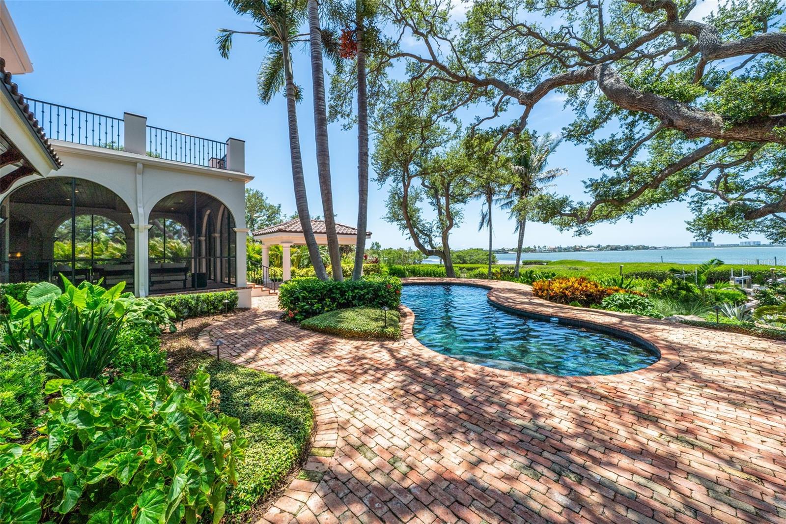 A4672971 Property Photo