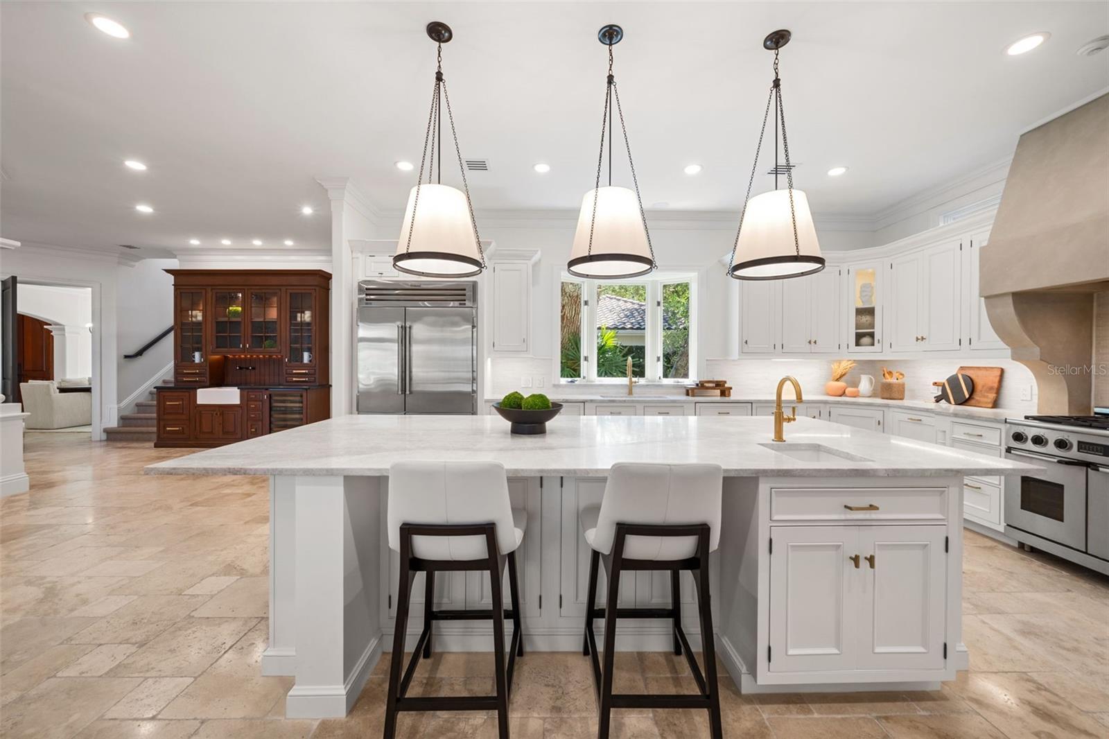 A4672971 Property Photo