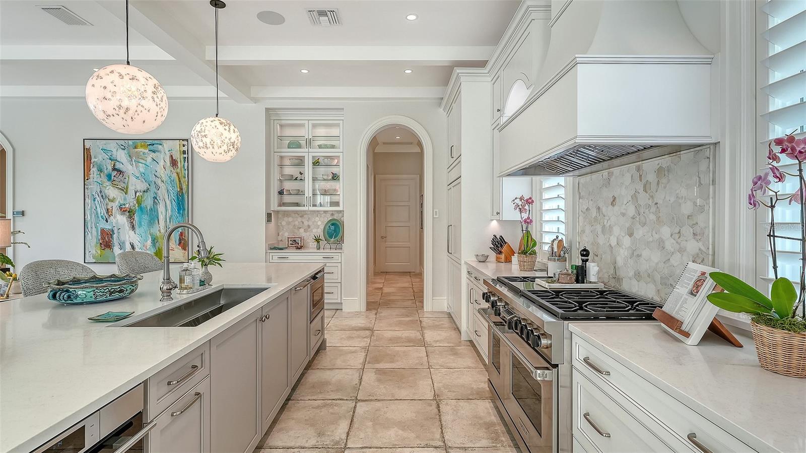 A4673495 Property Photo