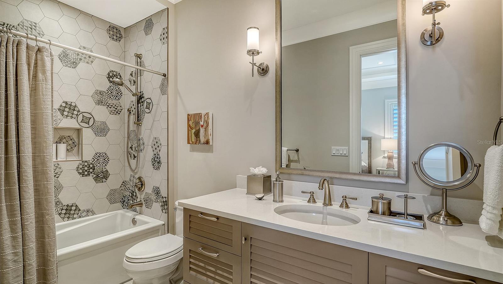 A4673495 Property Photo