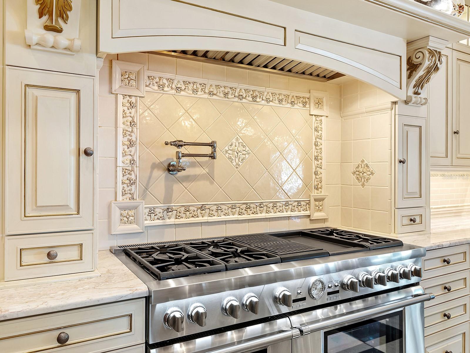 A4673508 Property Photo
